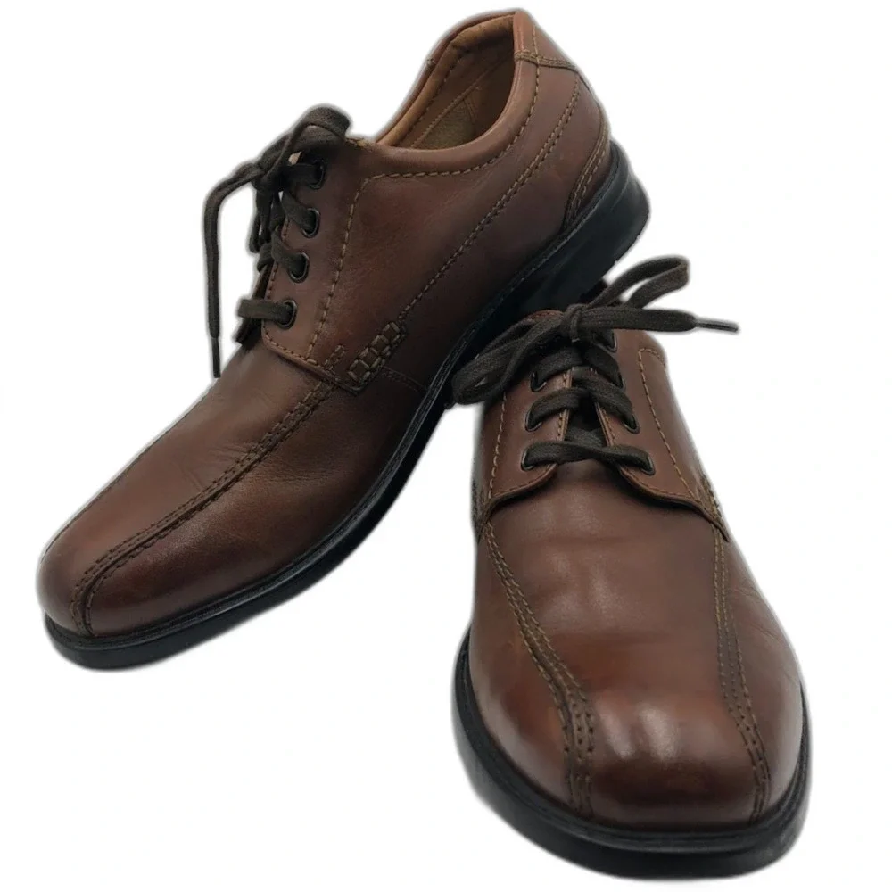 Clarks Men's Brown Leather Size 12M Lace Up Business Casual Comfort Oxfords